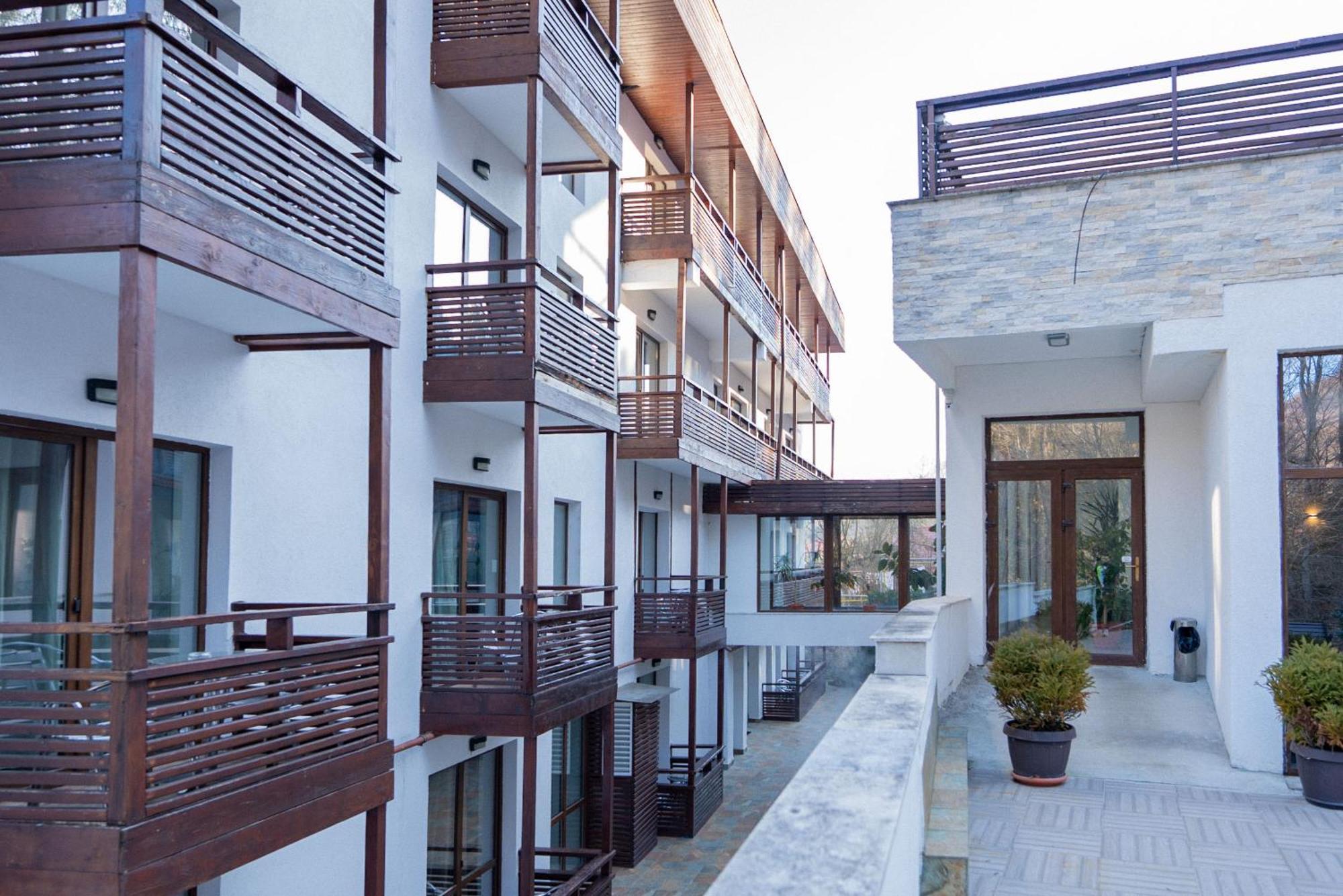 Hotel Tisa Băile Olăneşti Exterior foto